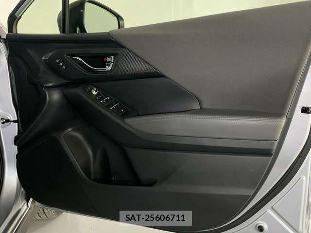 Subaru Crosstrek 2023-12 7561968-13