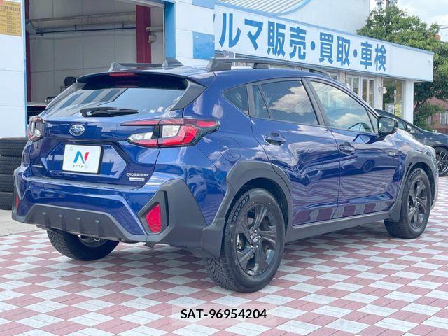Subaru Crosstrek 2023-03 7615739-16