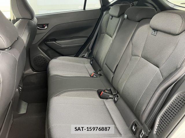 Subaru Crosstrek 2024-03 7875866-11