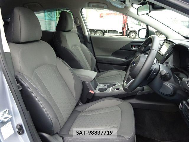 Subaru Crosstrek 2023-10 8073349-13