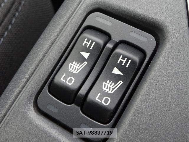 Subaru Crosstrek 2023-10 8073349-15