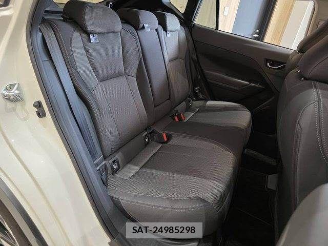 Subaru Crosstrek 2024-08 8098617-8