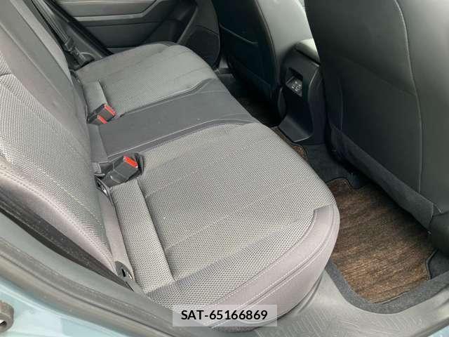 Subaru Crosstrek 2023-10 8206985-26