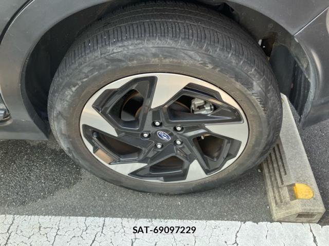 Subaru Crosstrek 2024-04 8229362-4