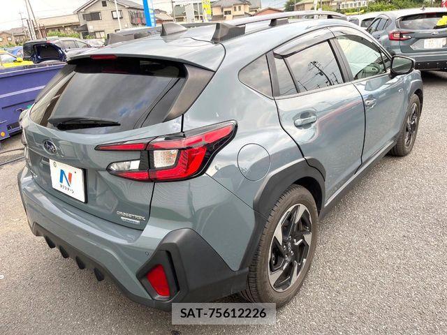 Subaru Crosstrek 2023-11 8244887-17