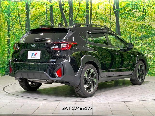 Subaru Crosstrek 2023-10 8335310-16