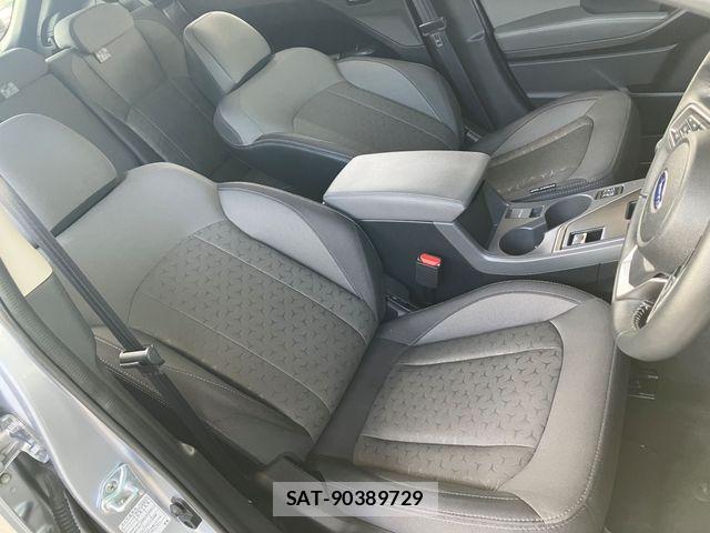 Subaru Crosstrek 2024-04 8334497-15