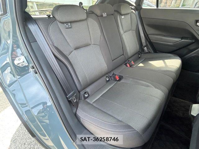Subaru Crosstrek 2023-10 8335314-9
