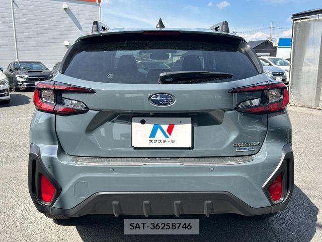 Subaru Crosstrek 2023-10 8335314-14