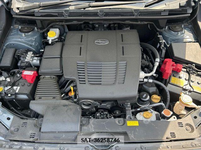 Subaru Crosstrek 2023-10 8335314-17