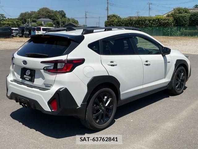 Subaru Crosstrek 2023-10 8364549-18