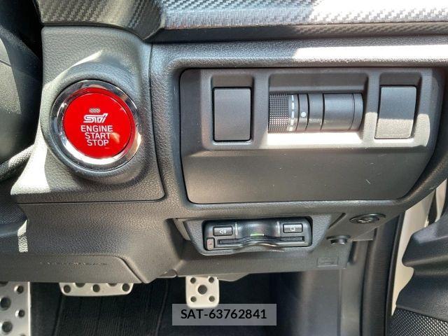 Subaru Crosstrek 2023-10 8364549-8