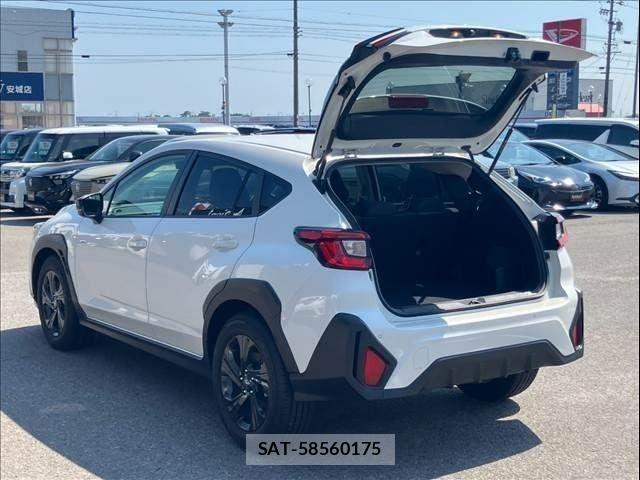 Subaru Crosstrek 2023-11 8626254-7