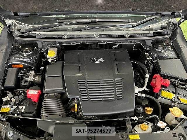 Subaru Crosstrek 2023-10 8626252-12