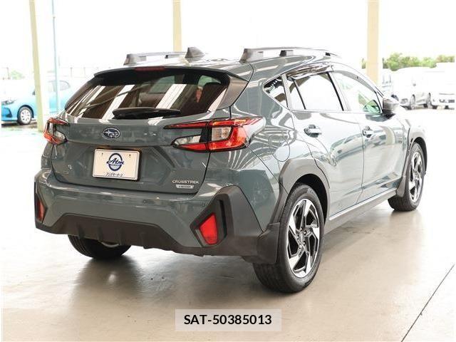 Subaru Crosstrek 2024-02 8879203-7