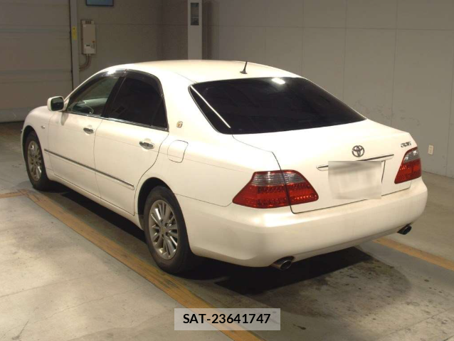Toyota CROWN 2007 1334935-1