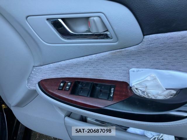 Toyota CROWN 2008-10 1386275-10