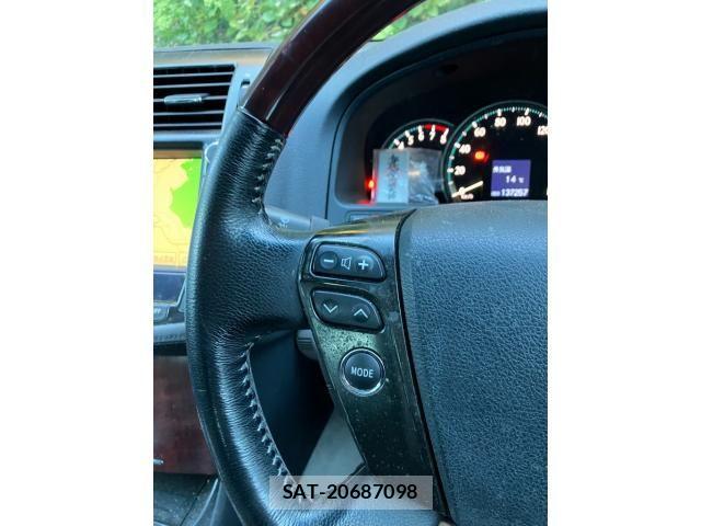 Toyota CROWN 2008-10 1386275-19
