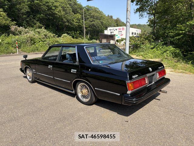 Toyota CROWN 1982-08 7058022-10
