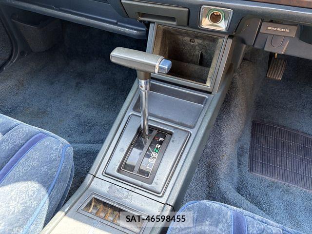 Toyota CROWN 1982-08 7058022-18
