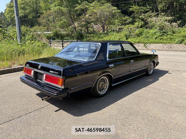 Toyota CROWN 1982-08 7058022-7