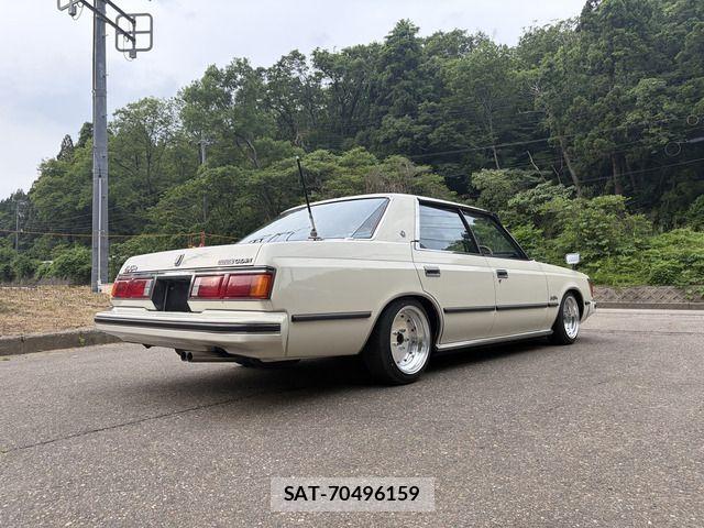 Toyota CROWN 1982-07 7216494-7