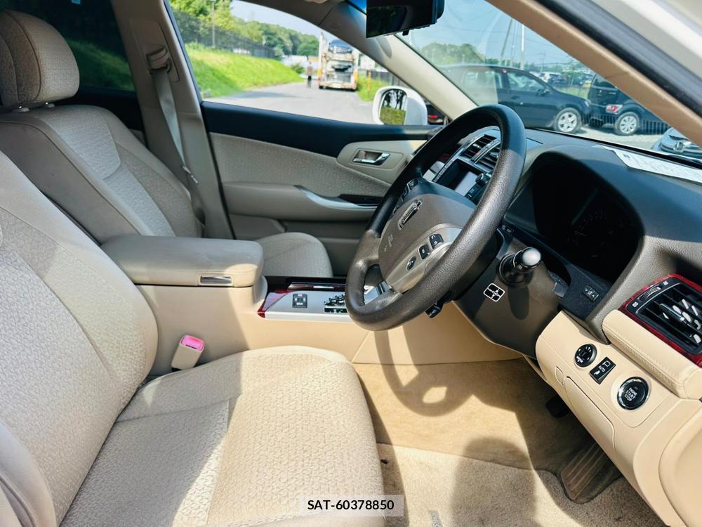Toyota CROWN 2011-08 7499088-11