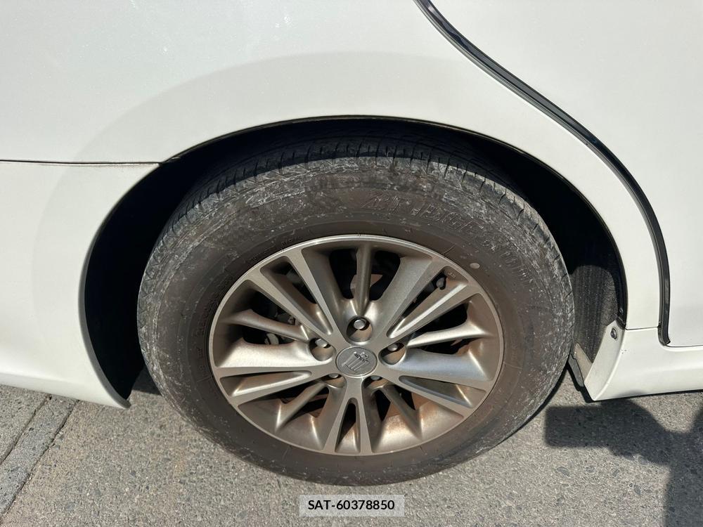 Toyota CROWN 2011-08 7499088-25