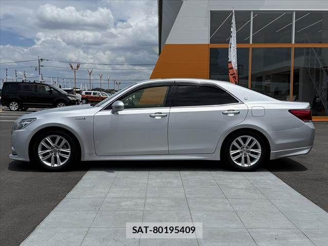 Toyota CROWN 2014-01 7500022-10