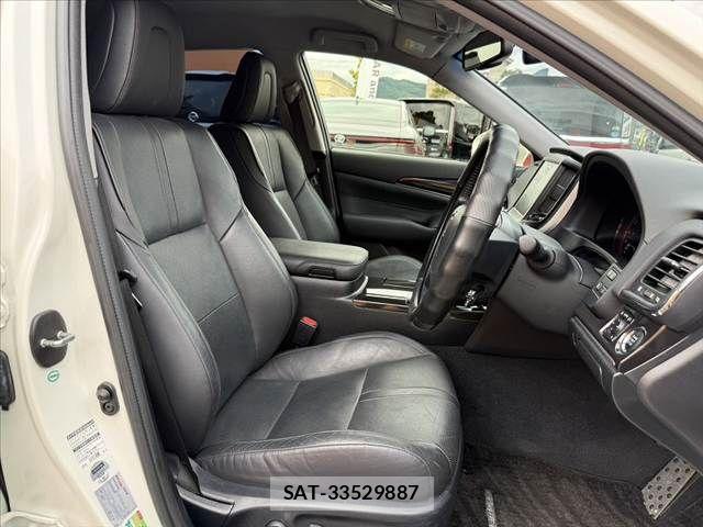Toyota CROWN 2015-07 8795572-15