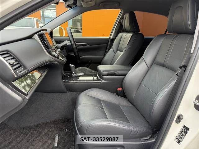 Toyota CROWN 2015-07 8795572-16