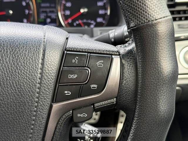 Toyota CROWN 2015-07 8795572-23