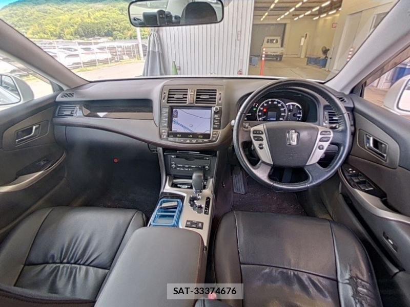 Toyota CROWN 2011 7175273-4