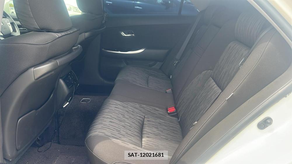 Toyota CROWN 2011 7282477-9