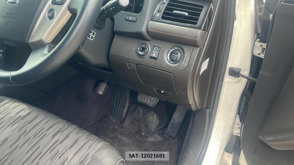 Toyota CROWN 2011 7282477-15
