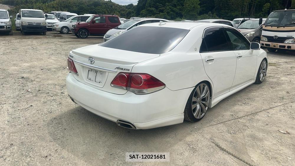 Toyota CROWN 2011 7282477-4