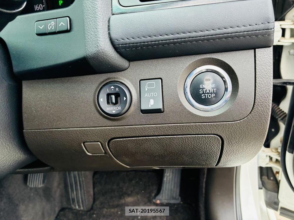 Toyota CROWN 2008-07 7349929-16