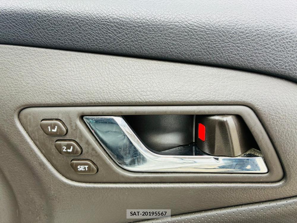 Toyota CROWN 2008-07 7349929-20