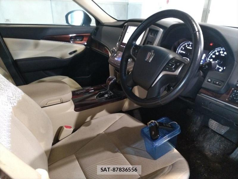 Toyota  2013-03 7349924-4