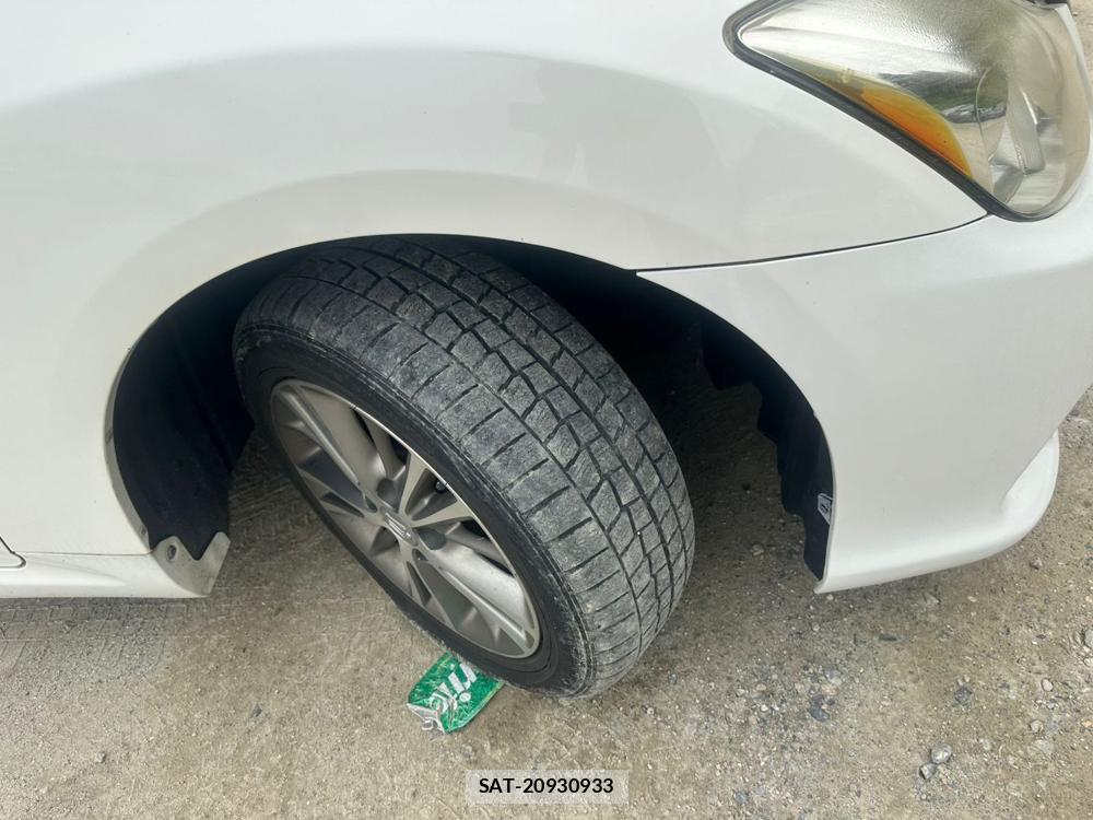 Toyota CROWN 2012-01 7349934-27