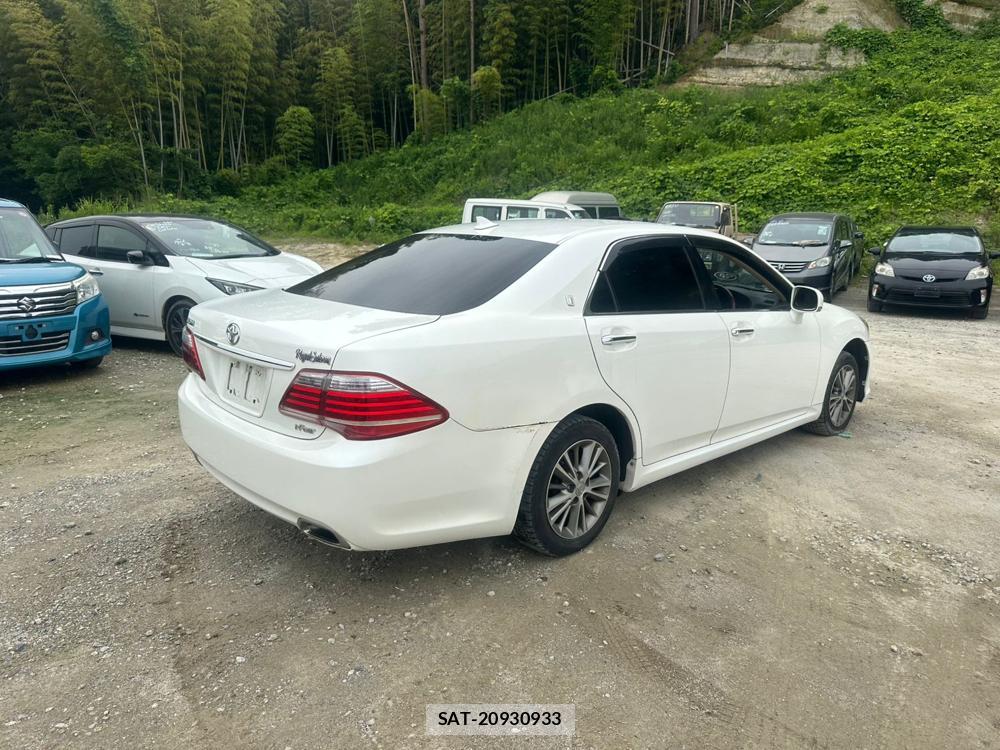 Toyota CROWN 2012-01 7349934-4