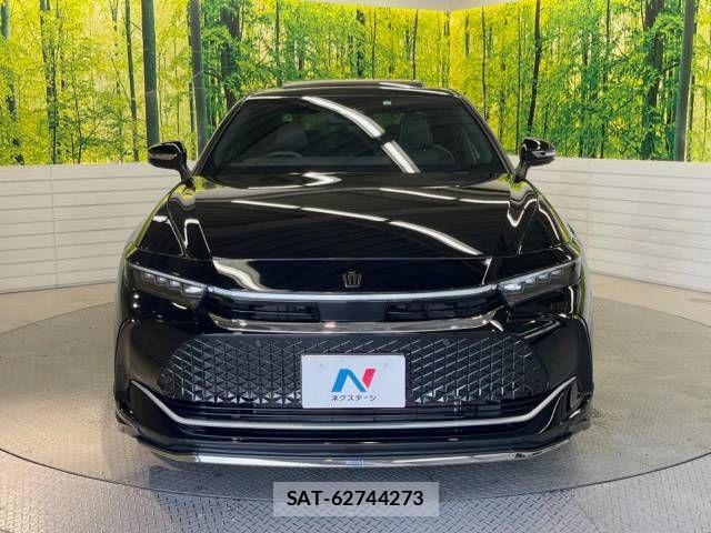 Toyota Crown Crossover 2022-11 882417-14