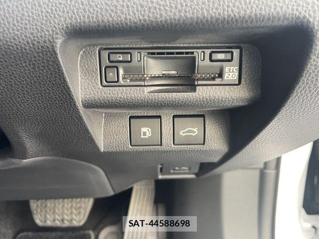 Toyota Crown Crossover 2022-12 1121630-13