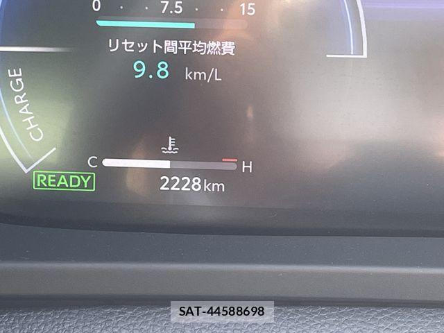 Toyota Crown Crossover 2022-12 1121630-21