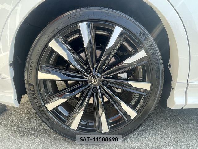 Toyota Crown Crossover 2022-12 1121630-26
