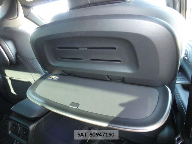 Toyota Crown Crossover 2022-01 1869099-21