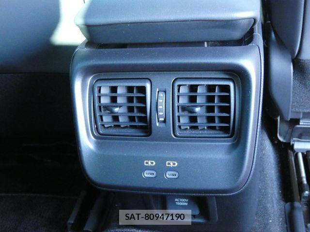Toyota Crown Crossover 2022-01 1869099-25