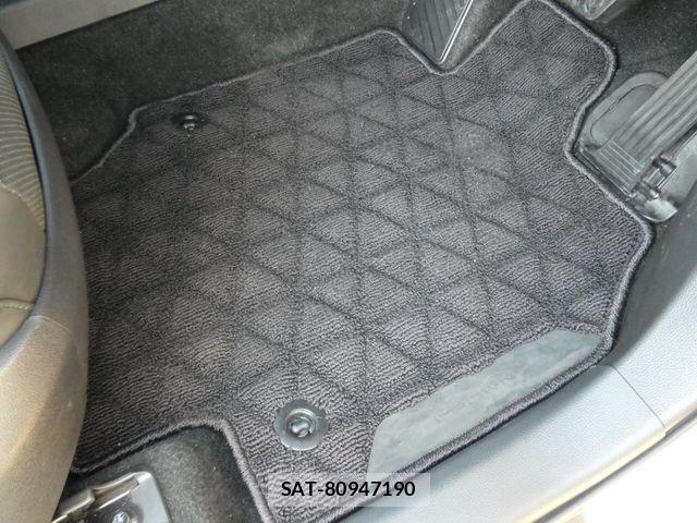 Toyota Crown Crossover 2022-01 1869099-27