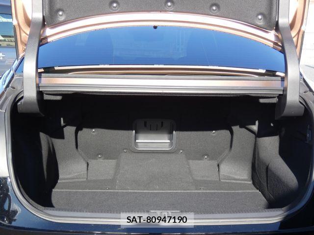 Toyota Crown Crossover 2022-01 1869099-28