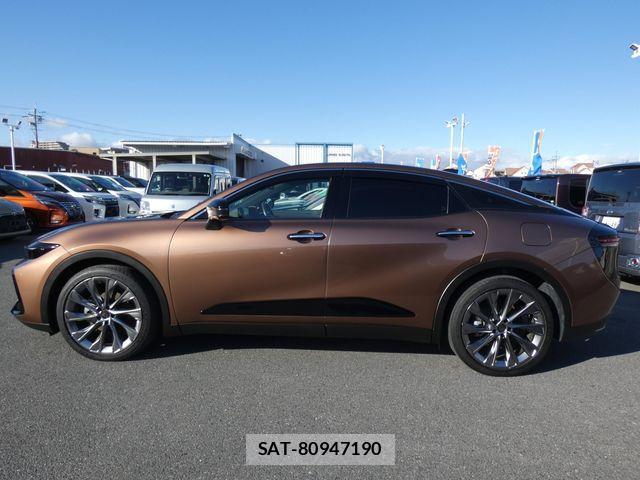 Toyota Crown Crossover 2022-01 1869099-5